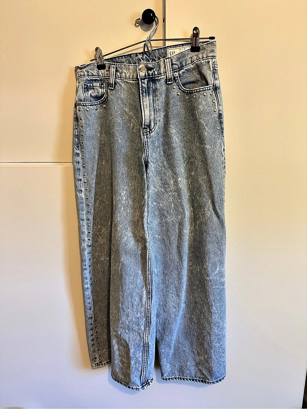 Gap Baggy Mid Rise Jeans with Studs Wide Leg Jeans in Blue Waist 27 Petite
